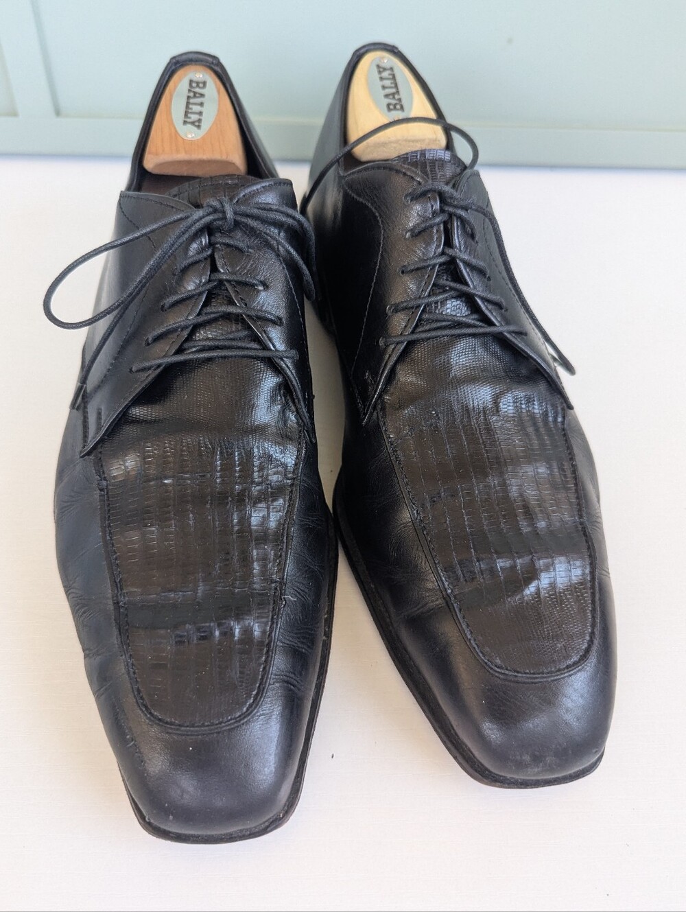 Black Textured Leather Derby Oxfords - Picture 2 of 10